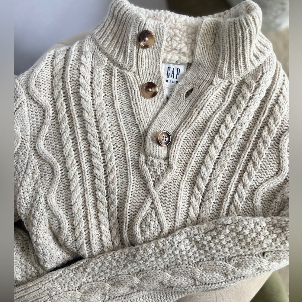 GapKids brand boys pullover sweater in oatmeal